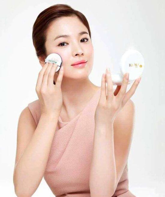 phan phu riori powder pact sieu min che khuyet diem hoan hao anh 1